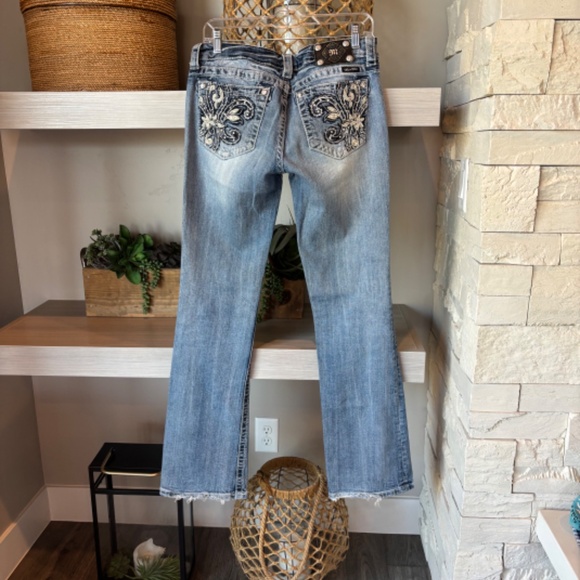 Miss Me Blue Distressed Women Jeans - Picture 2 of 6